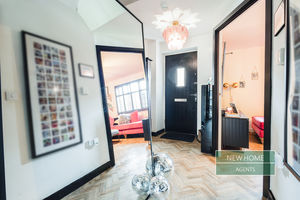 Photo 32- click for photo gallery